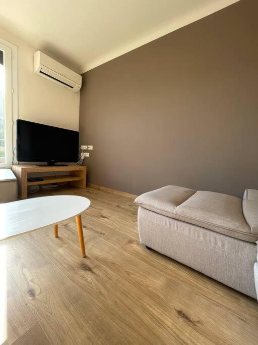 Appartement 2 Chambres +Parking 나르본 외부 사진